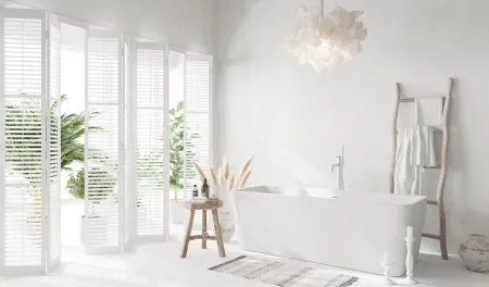 BRISE (Бриз) Ванна акриловая пристенная 1700*800*580, слив-перелив хром, белый