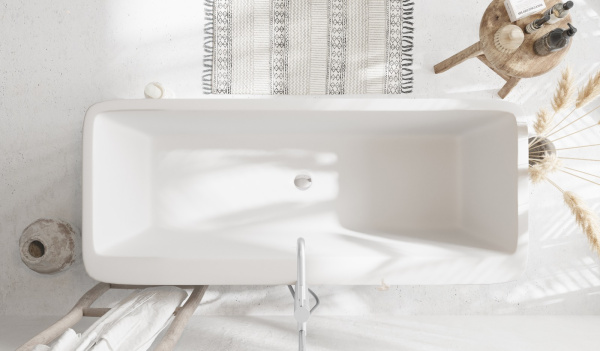 BRISE (Бриз) Ванна акриловая пристенная 1700*800*580, слив-перелив хром, белый